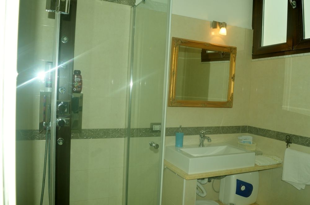 קליארי Victoria Bed & Breakfast מראה חיצוני תמונה